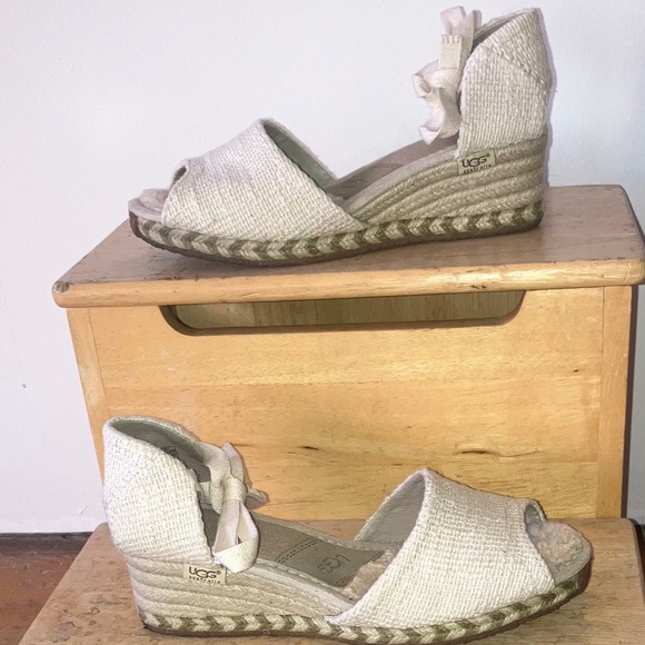 Cream UGG espadrilles - Picture 7 of 8